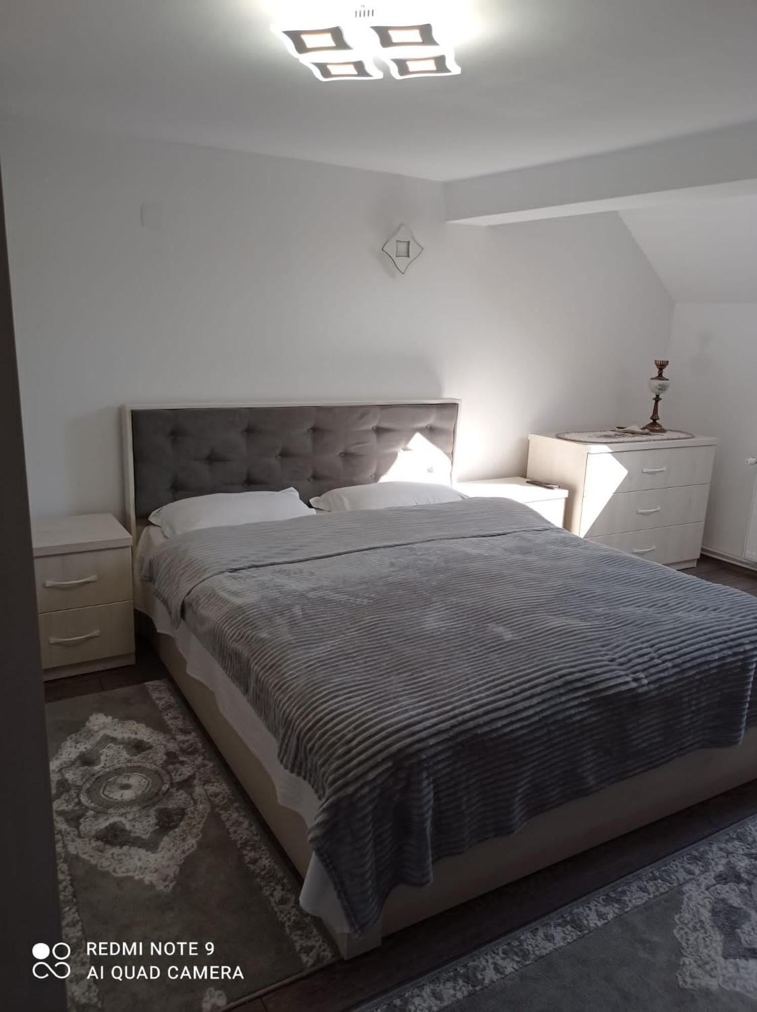 Casa De Pe Deal Садова Екстериор снимка